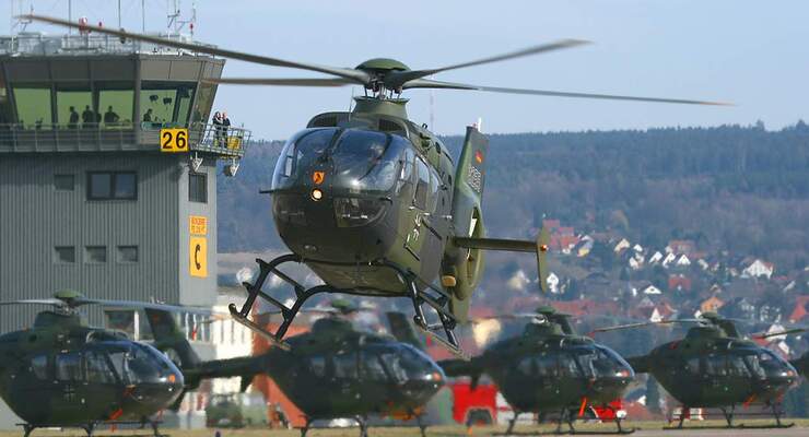 Was Verdient Ein Hubschrauberpilot Bei Der Bundeswehr